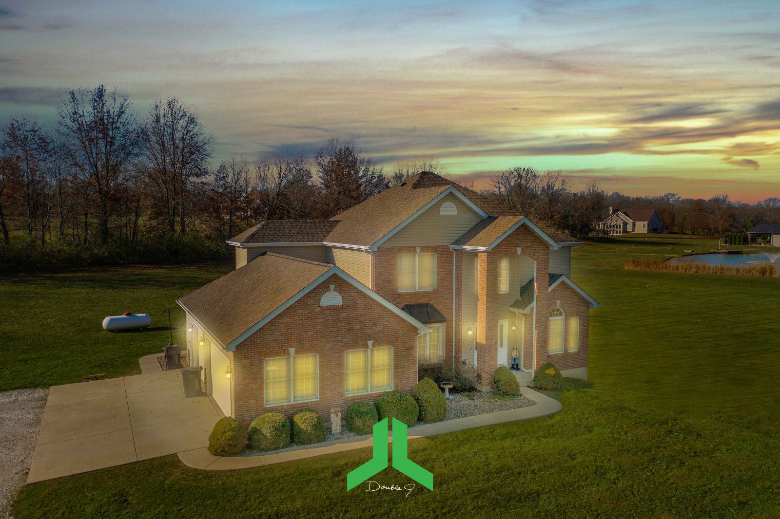 Double J Roofing and Contractors Saddleranch