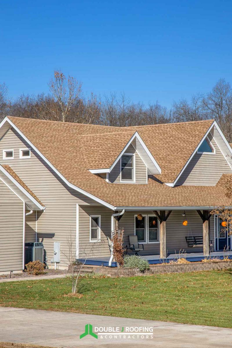 Double J Roofing and Contractors Shakewood